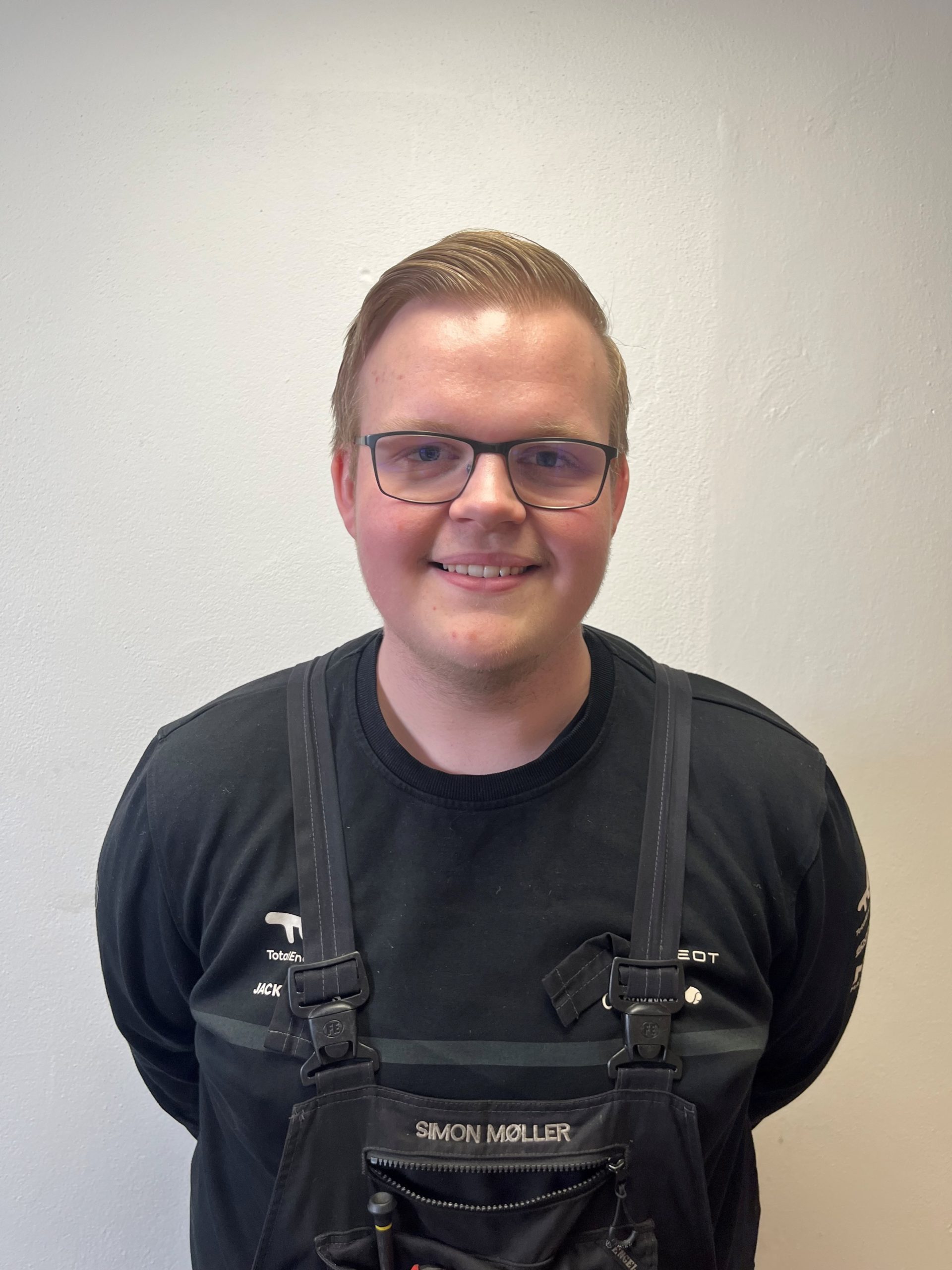 Simon M Lauridsen